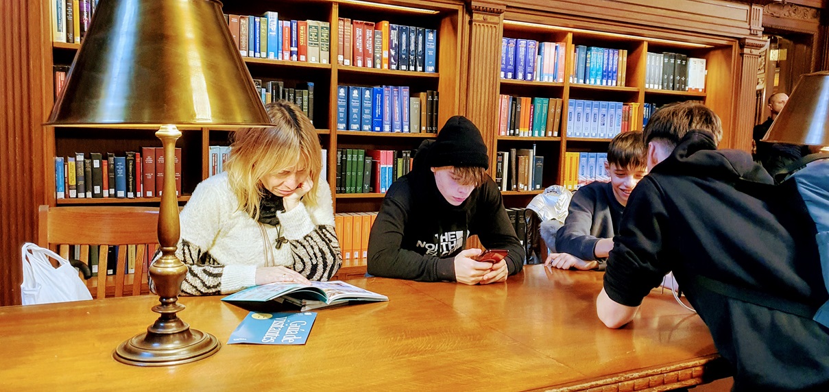 Biblioteca Pública